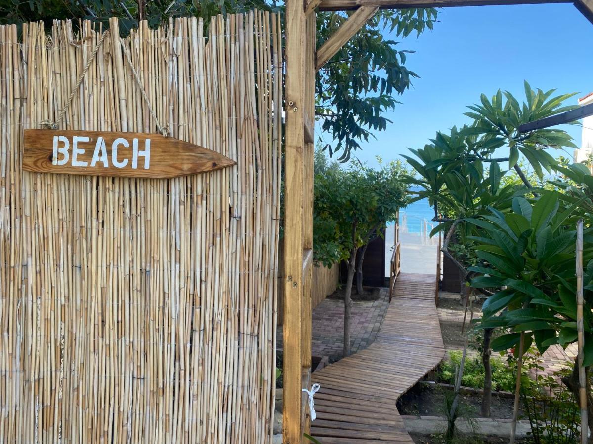 Sunside Inn Hotel Karpasa Ngoại thất bức ảnh